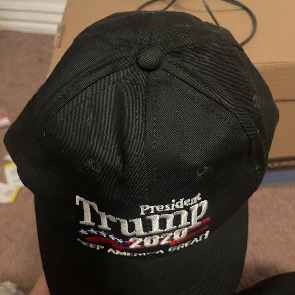 Trump 2020 Keep America Great Black Adjustable Baseball‎ Cap - Picture 9 of 9
